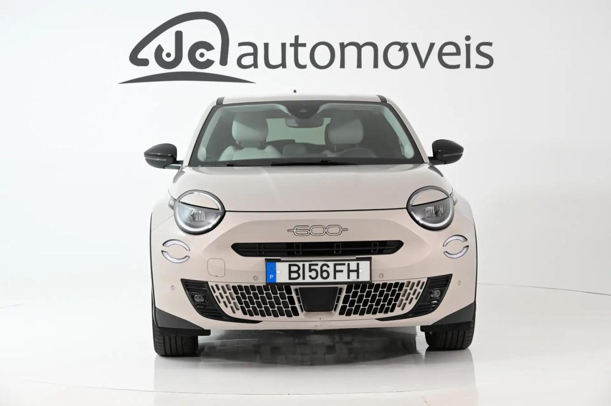 fiat-600-2024-eletrico-0cc