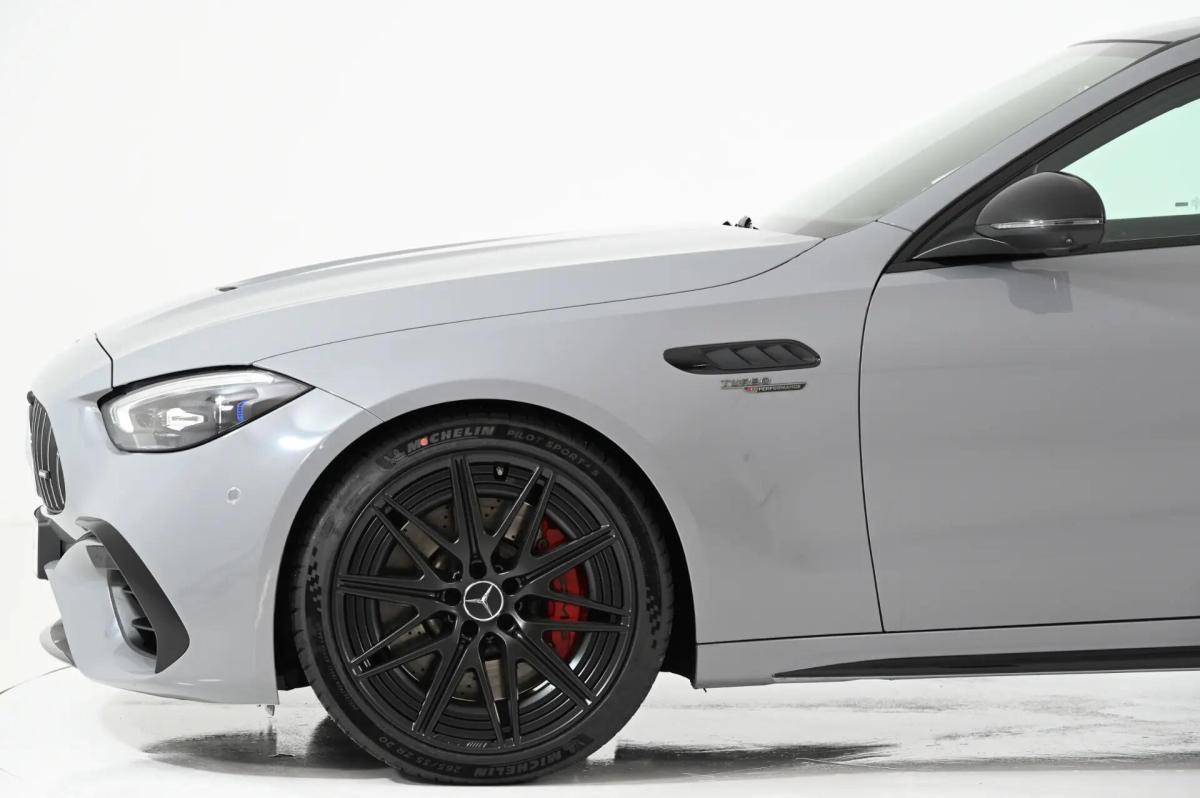 mercedes-benz-classe-c-c-63-s-amg-e-performance-2025-hibrido-a-gasolina-1991cc