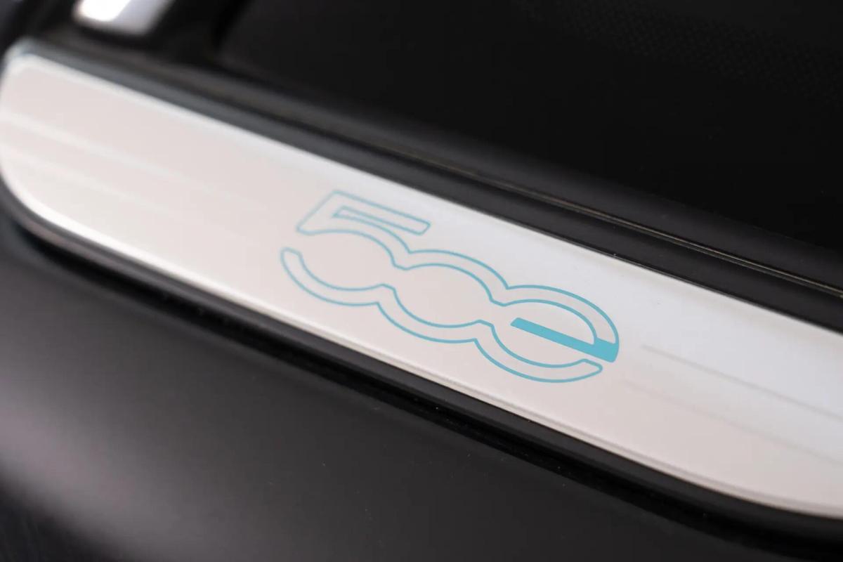fiat-500e-2023-eletrico-0cc
