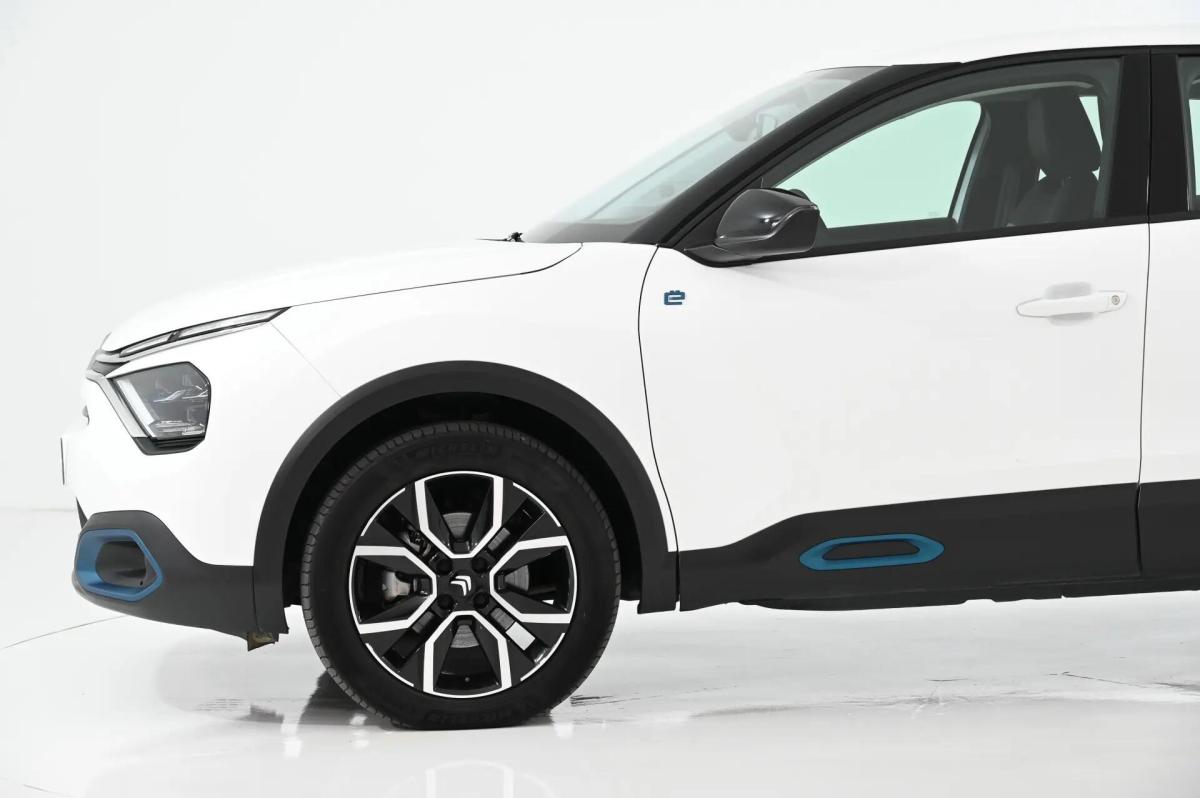 citroen-e-c4-2023-eletrico-0cc