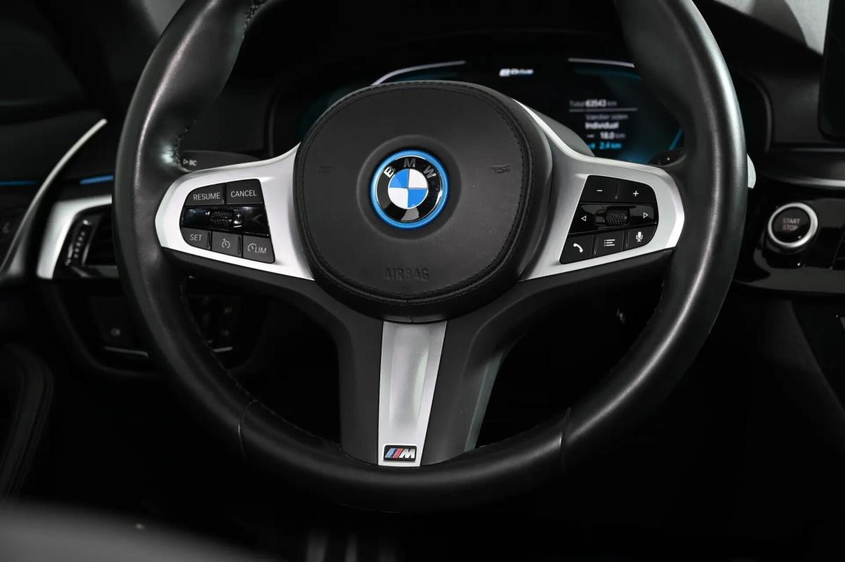 bmw-serie-5-520e-2022-hibrido-a-gasolina-1998cc