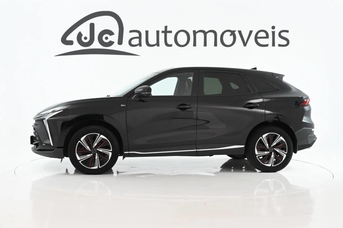 forthing-friday-hev-2025-hibrido-a-gasolina-1493cc