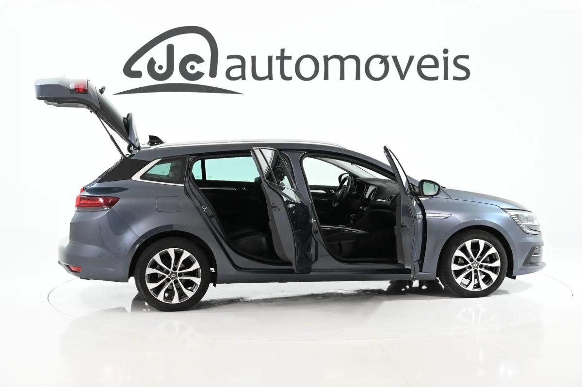 renault-megane-sport-tourer-2022-diesel-1461cc