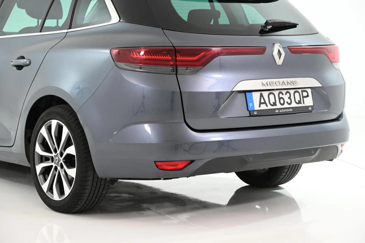 renault-megane-sport-tourer-2022-diesel-1461cc