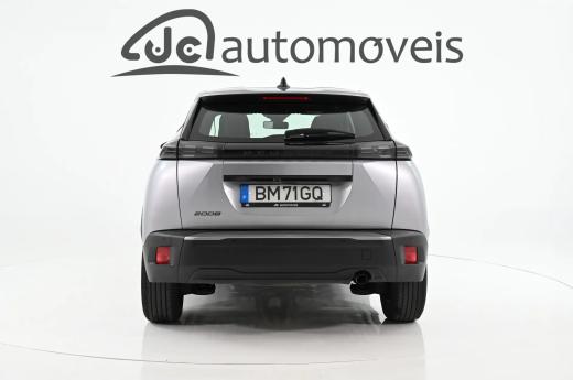 peugeot-2008-2024-gasolina-1199cc