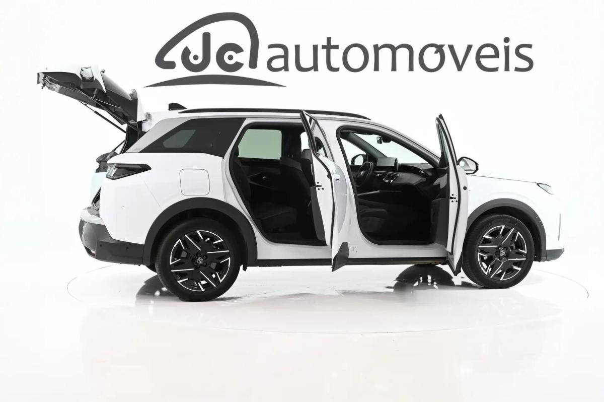 peugeot-5008-2025-gasolina-1199cc