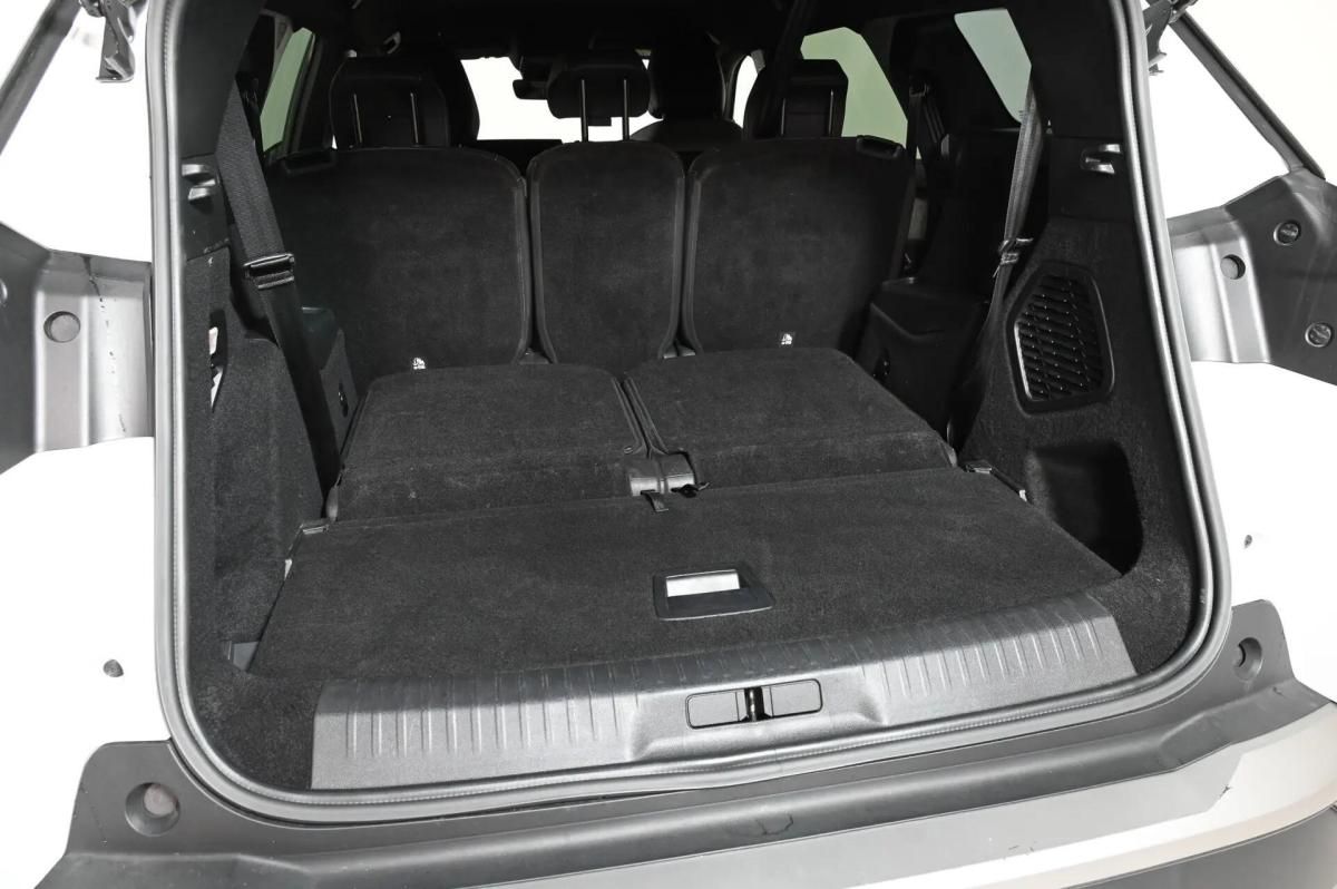 peugeot-5008-2025-gasolina-1199cc