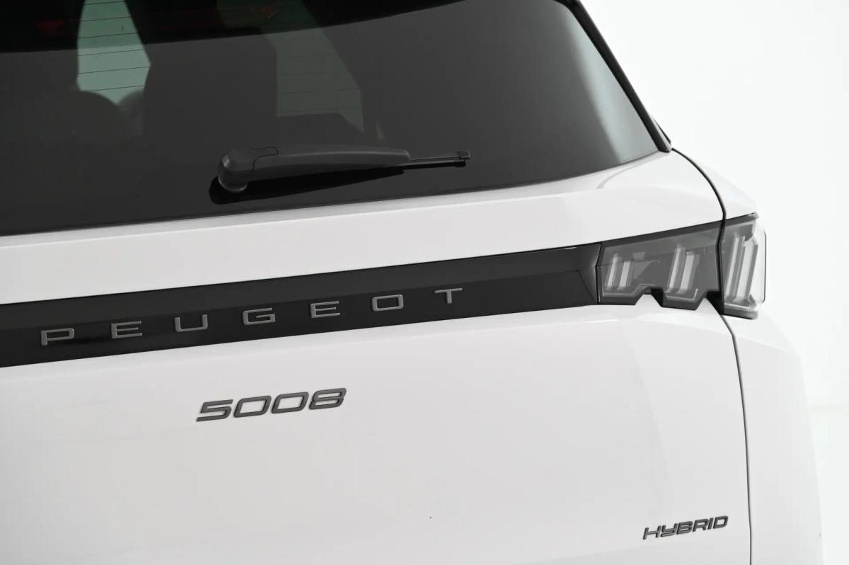 peugeot-5008-2025-gasolina-1199cc