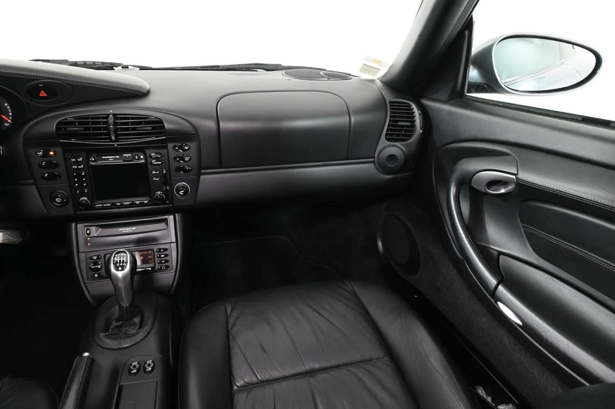 porsche-996-2001-gasolina-3387cc