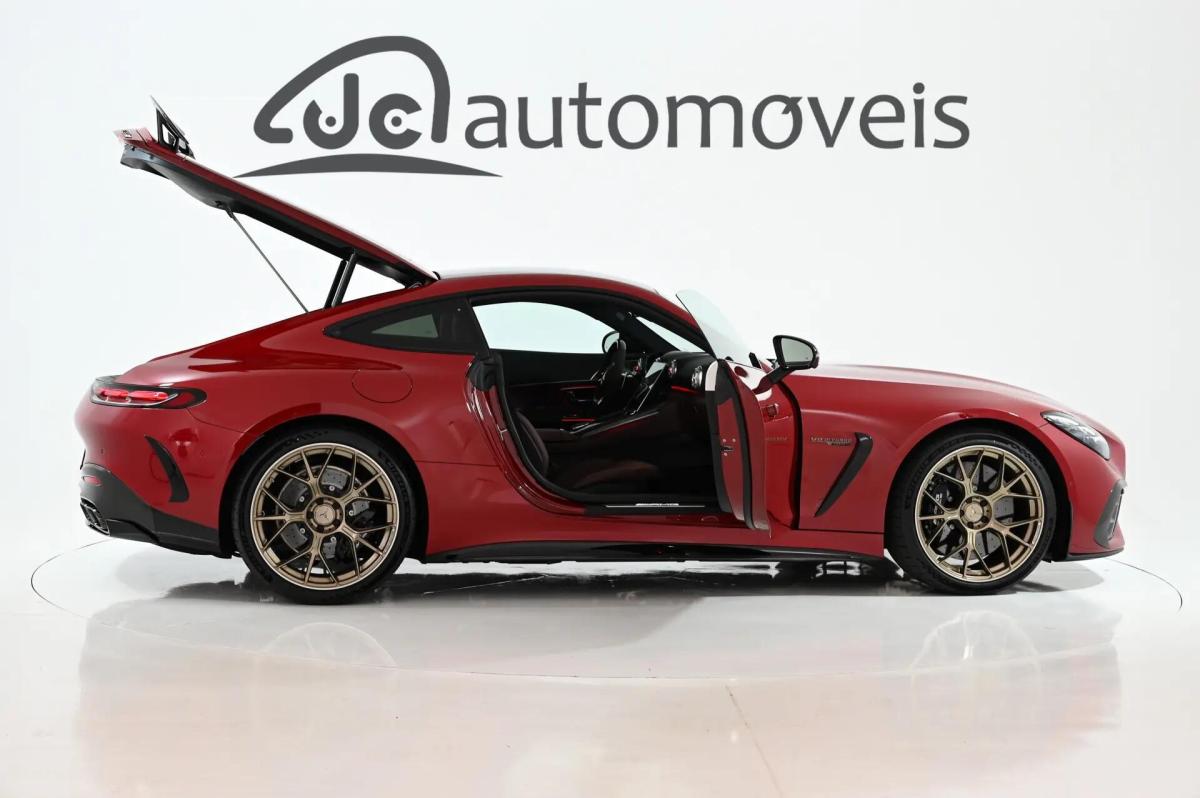 mercedes-benz-amg-gt-gt-2025-gasolina-3982cc