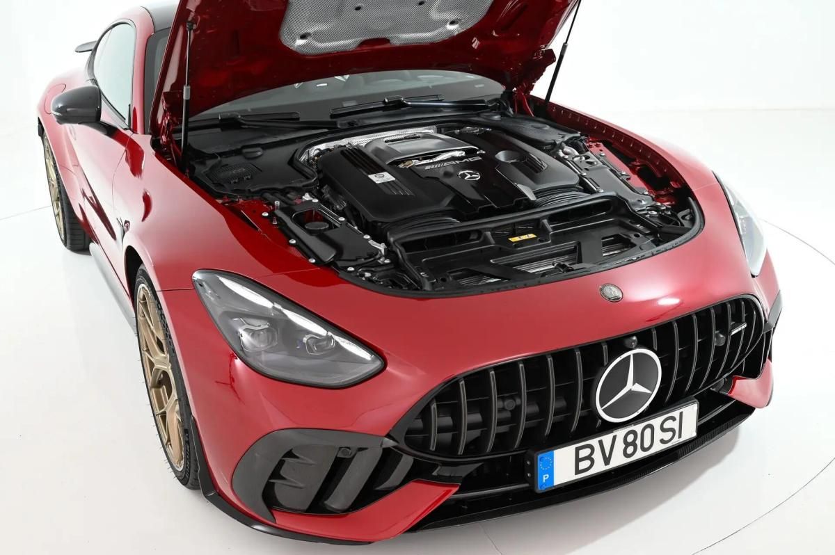 mercedes-benz-amg-gt-gt-2025-gasolina-3982cc