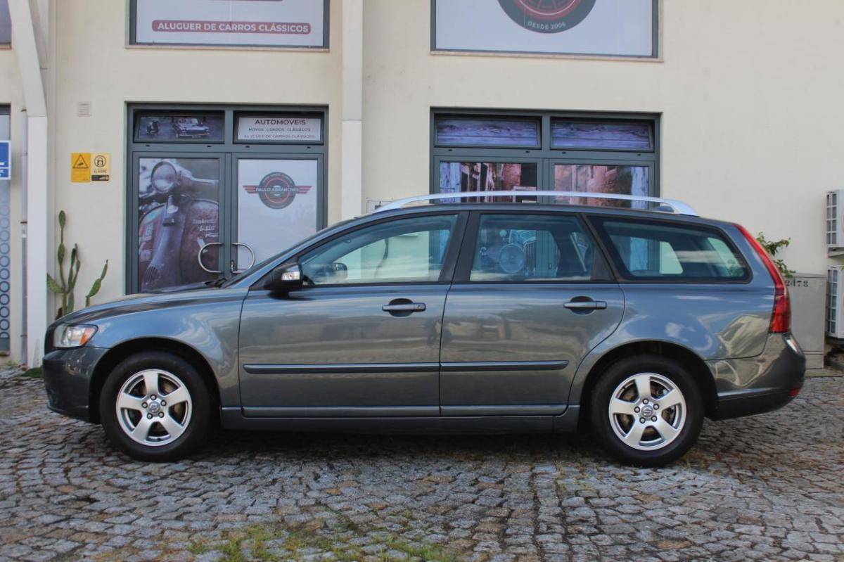 volvo-v50-2008-diesel-1560cc