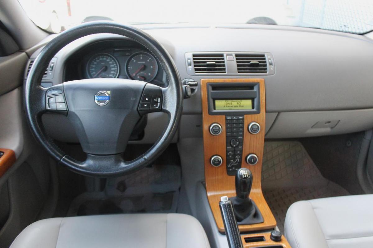 volvo-v50-2008-diesel-1560cc