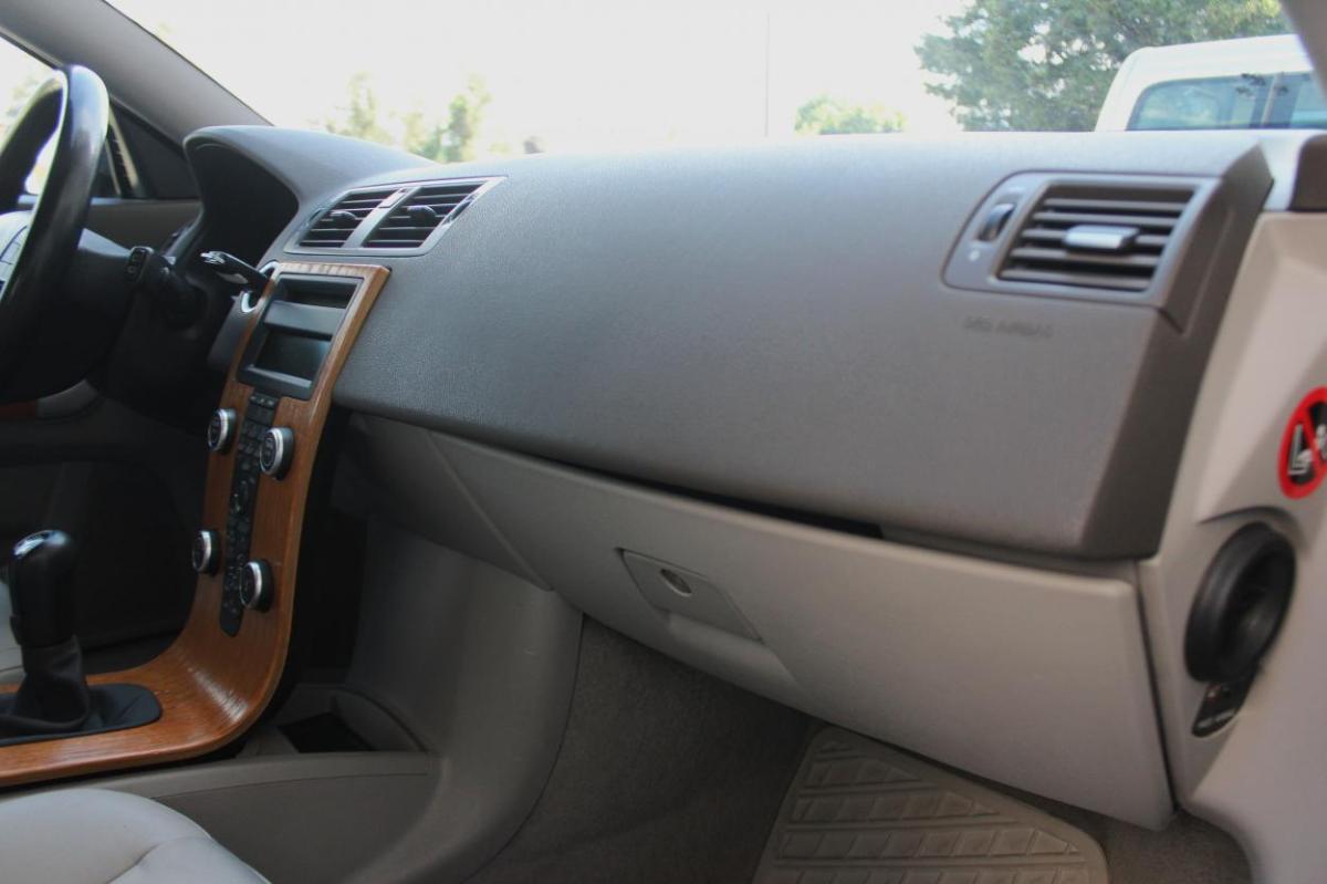 volvo-v50-2008-diesel-1560cc