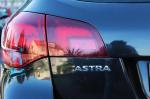 opel-astra-sport-tourer-2015-diesel-1598cc