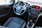 opel-astra-sport-tourer-2015-diesel-1598cc