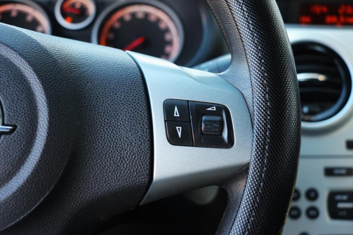 opel-corsa-2009-gasolina-1229cc