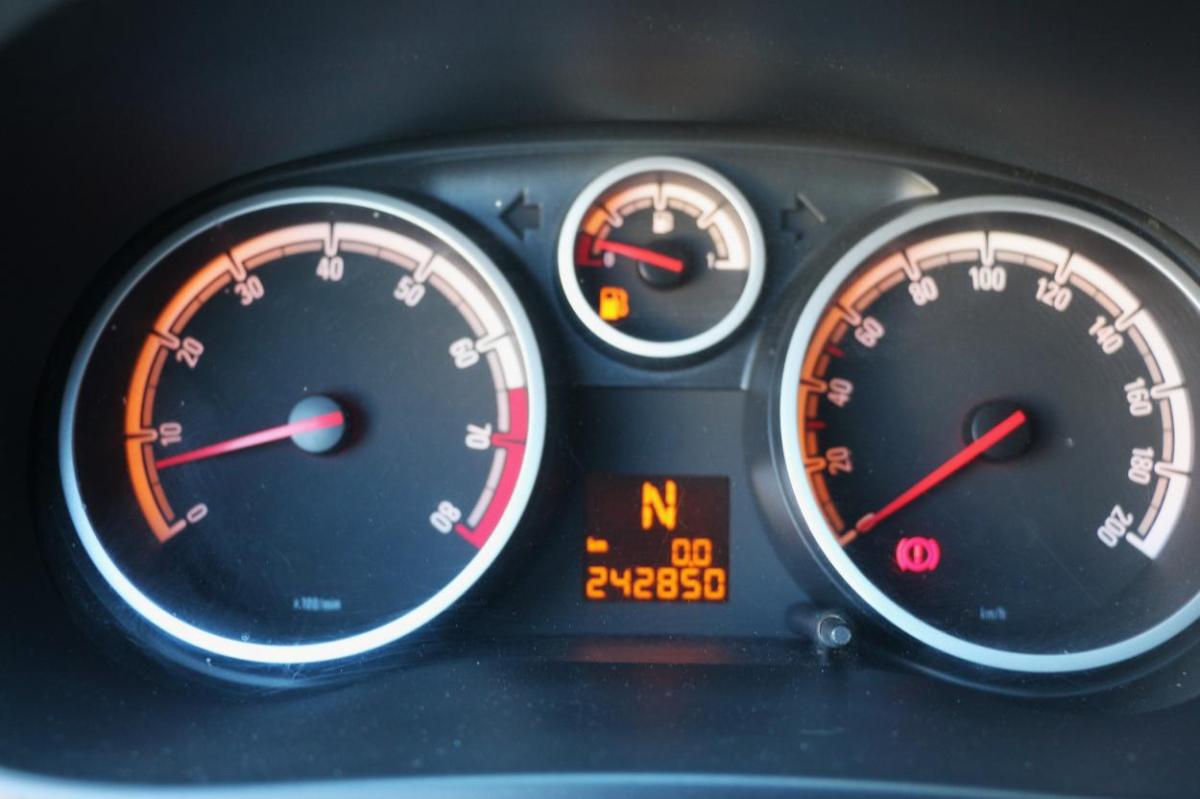 opel-corsa-2009-gasolina-1229cc