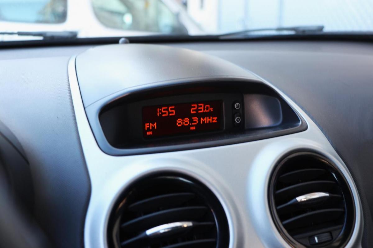 opel-corsa-2009-gasolina-1229cc