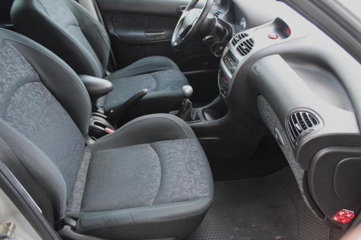 peugeot-206-sw-2004-diesel-1560cc