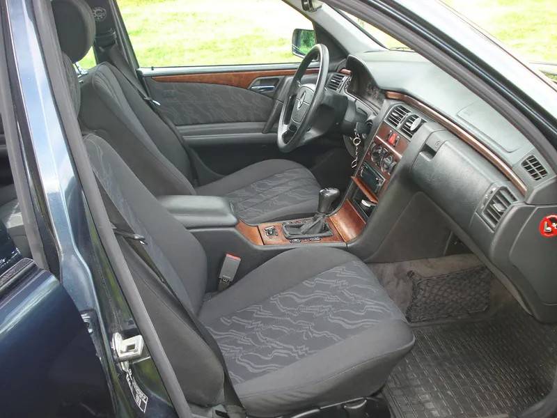 mercedes-benz-classe-e-1999-diesel-2151cc