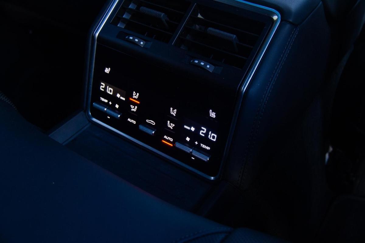 porsche-panamera-sport-turismo-2023-hibrido-a-gasolina-2894cc