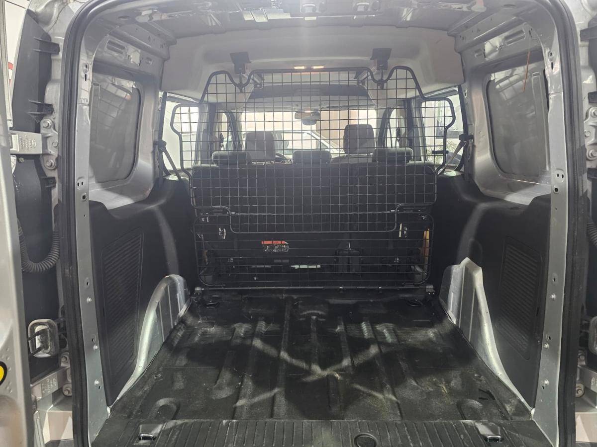 ford-transit-connect-2017-diesel-1498cc