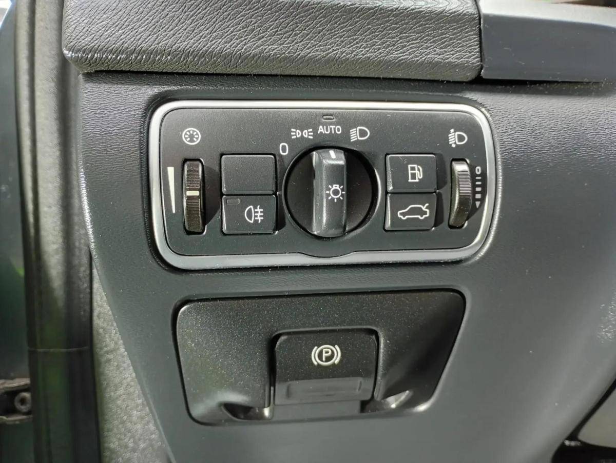 volvo-v60-2016-diesel-1969cc