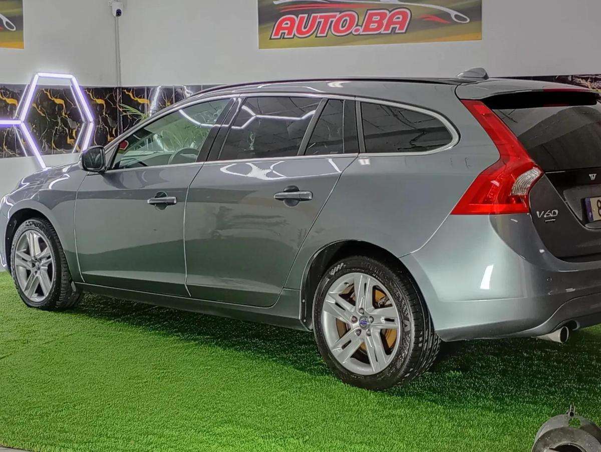 volvo-v60-2016-diesel-1969cc