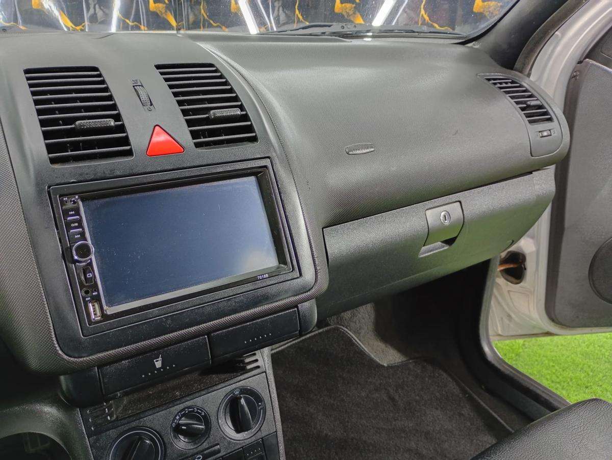 volkswagen-polo-2000-diesel-1422cc