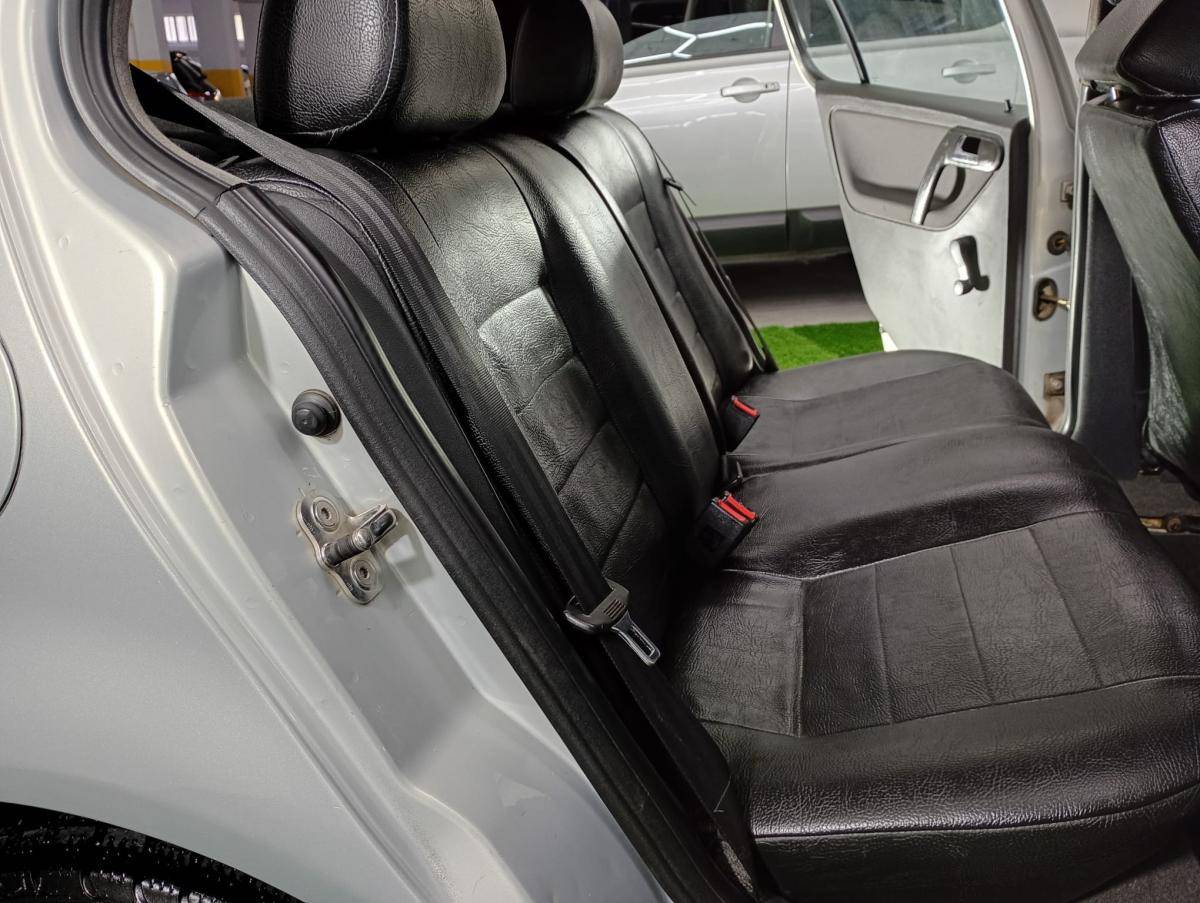 volkswagen-polo-2000-diesel-1422cc