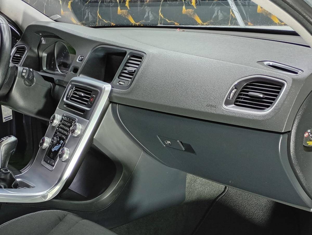 volvo-v60-2016-diesel-1969cc