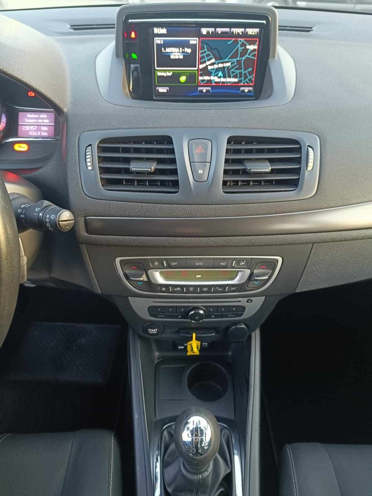renault-megane-sport-tourer-2014-diesel-1461cc