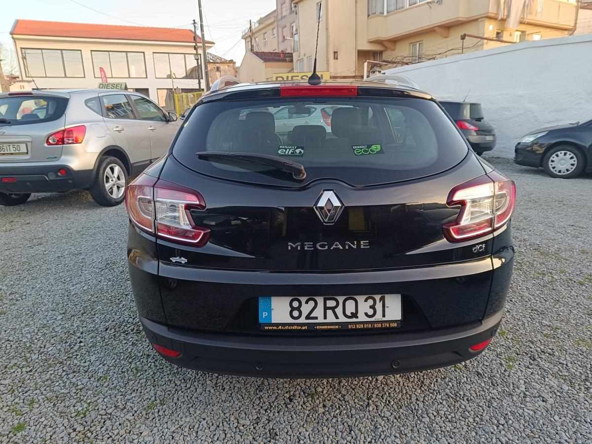 renault-megane-sport-tourer-2014-diesel-1461cc