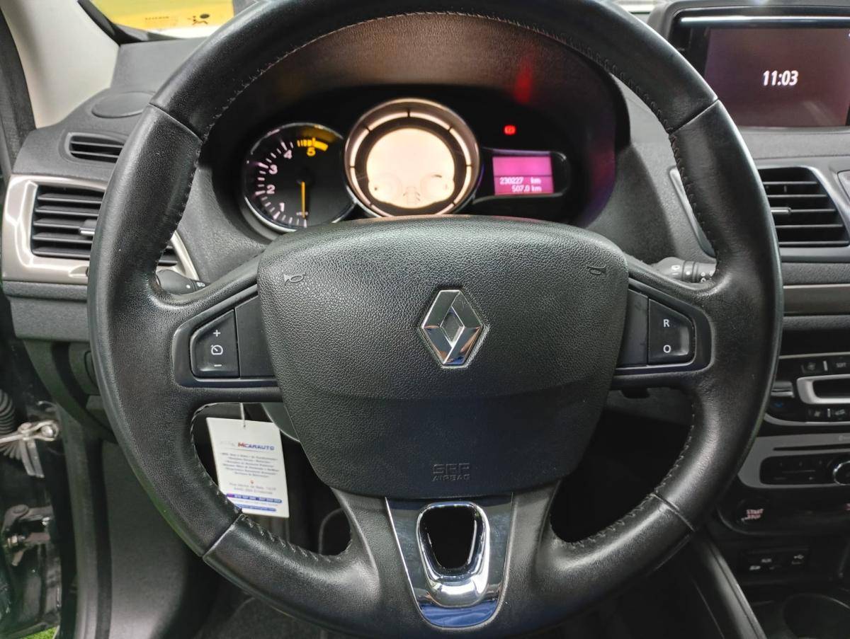 renault-megane-sport-tourer-2014-diesel-1461cc