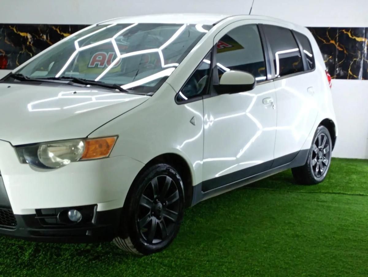 mitsubishi-colt-2009-gasolina-1332cc
