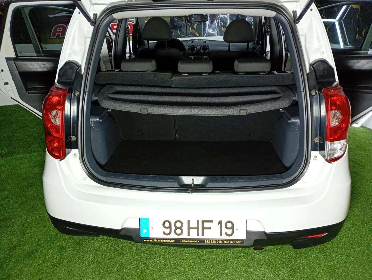 mitsubishi-colt-2009-gasolina-1332cc
