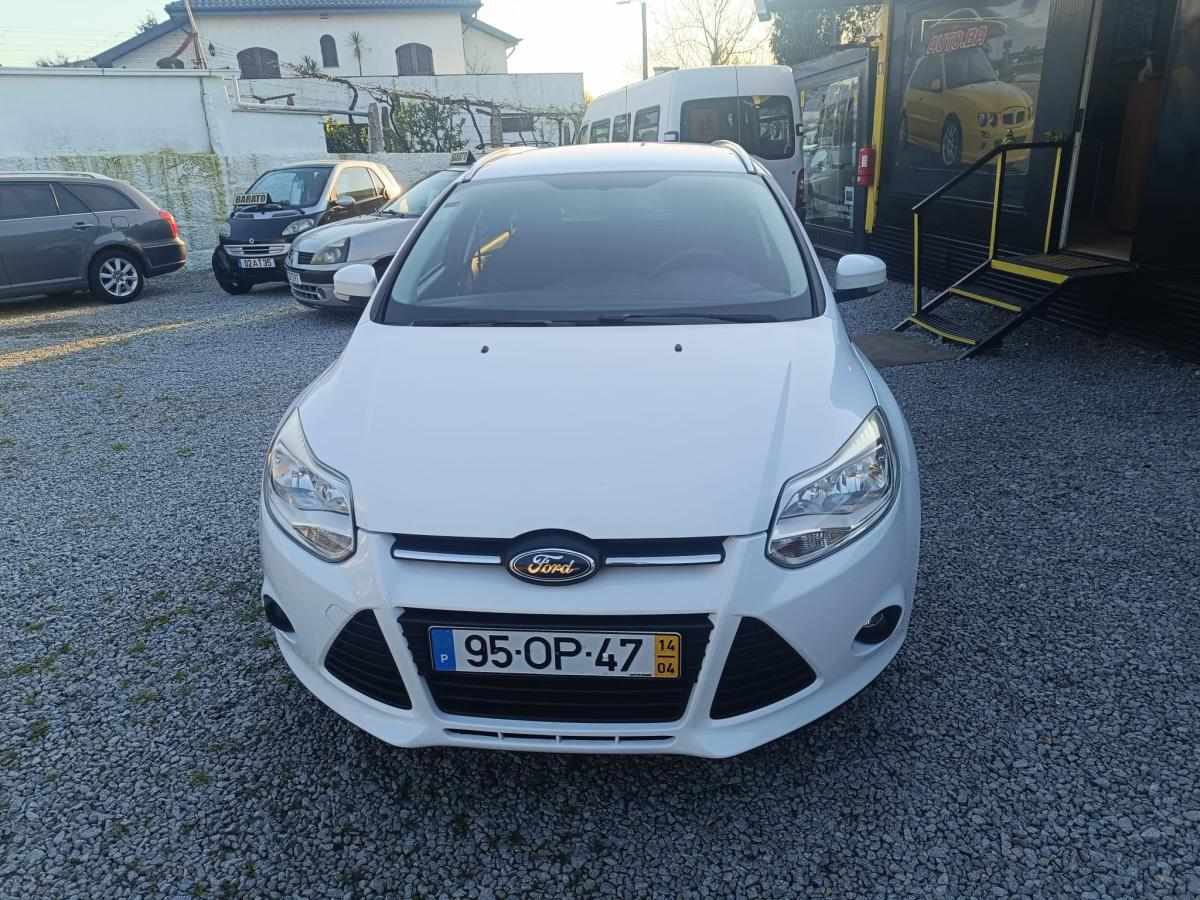 ford-focus-sw-2014-diesel-1560cc