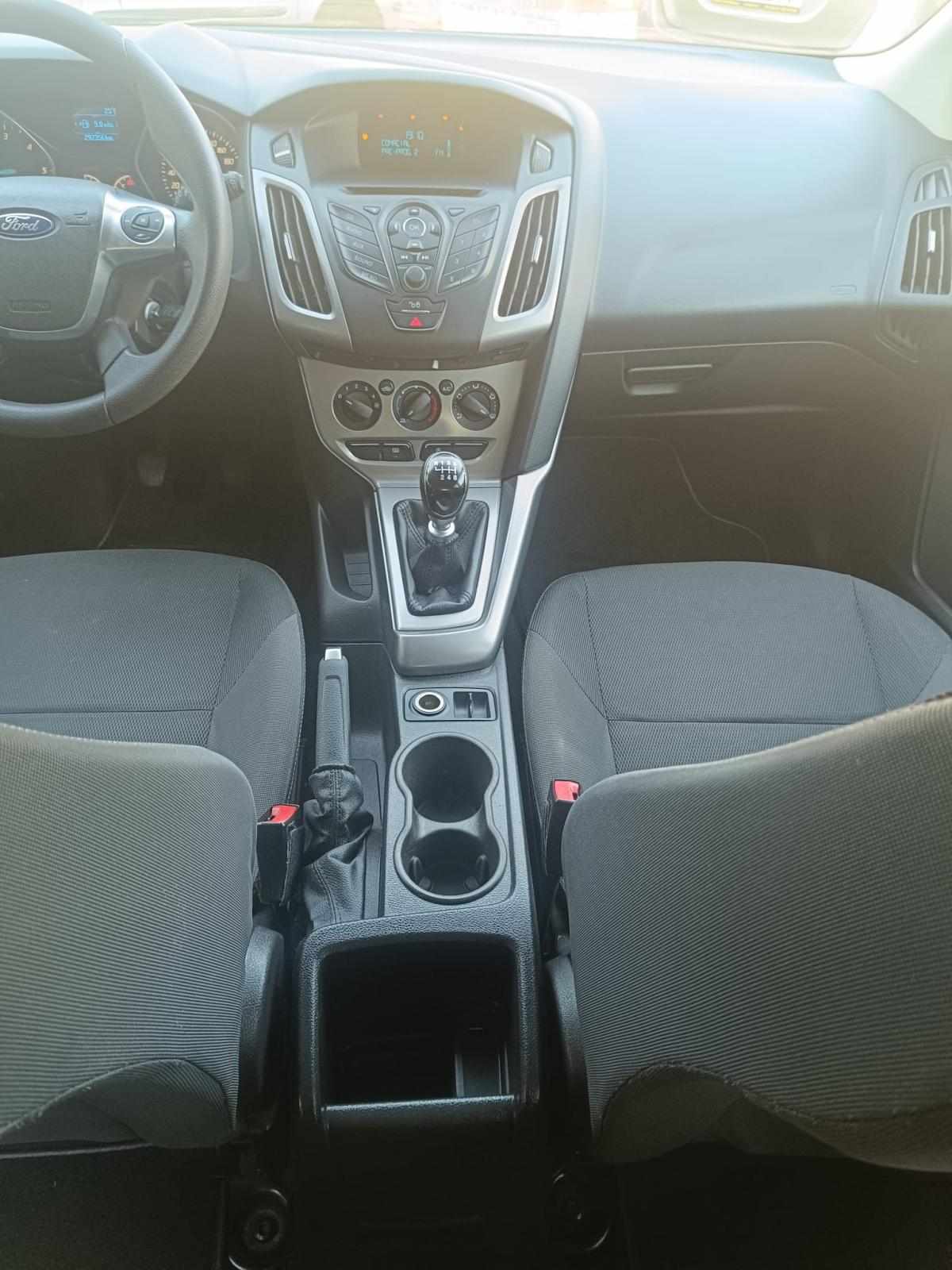 ford-focus-sw-2014-diesel-1560cc
