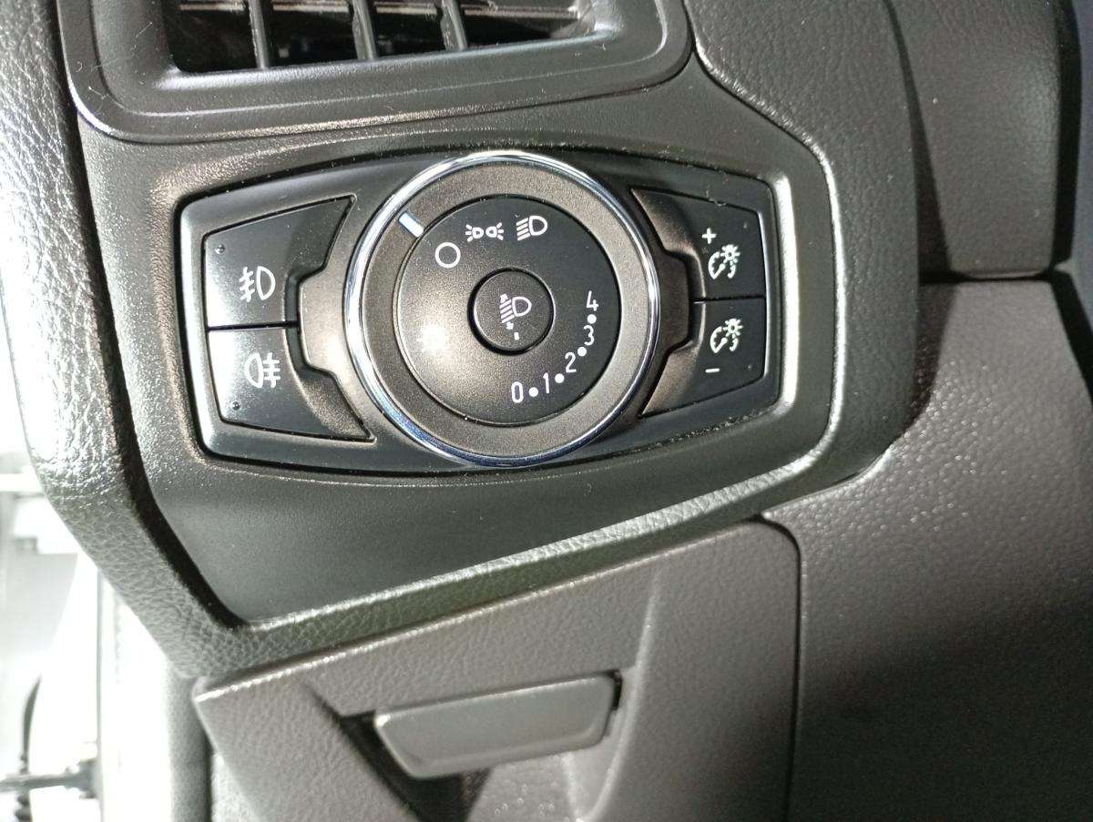 ford-focus-sw-2014-diesel-1560cc