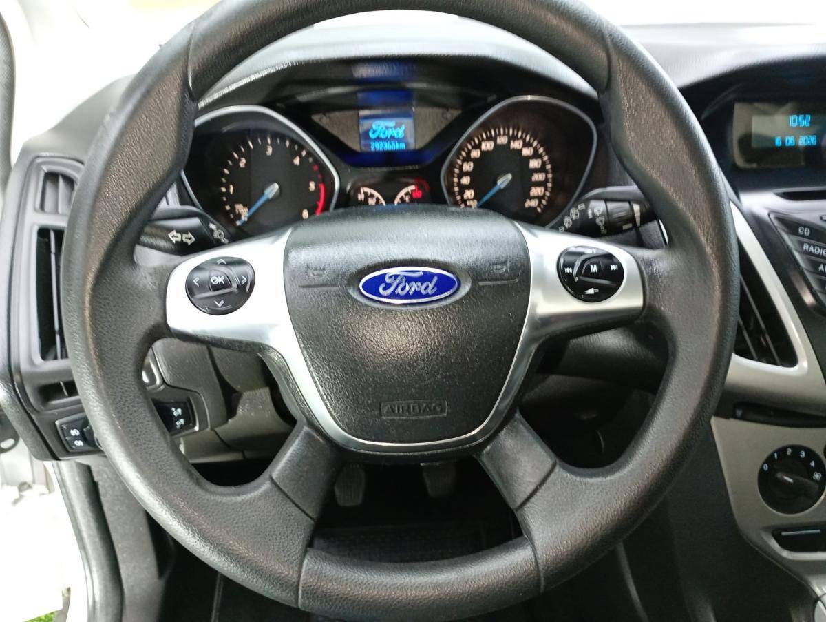 ford-focus-sw-2014-diesel-1560cc