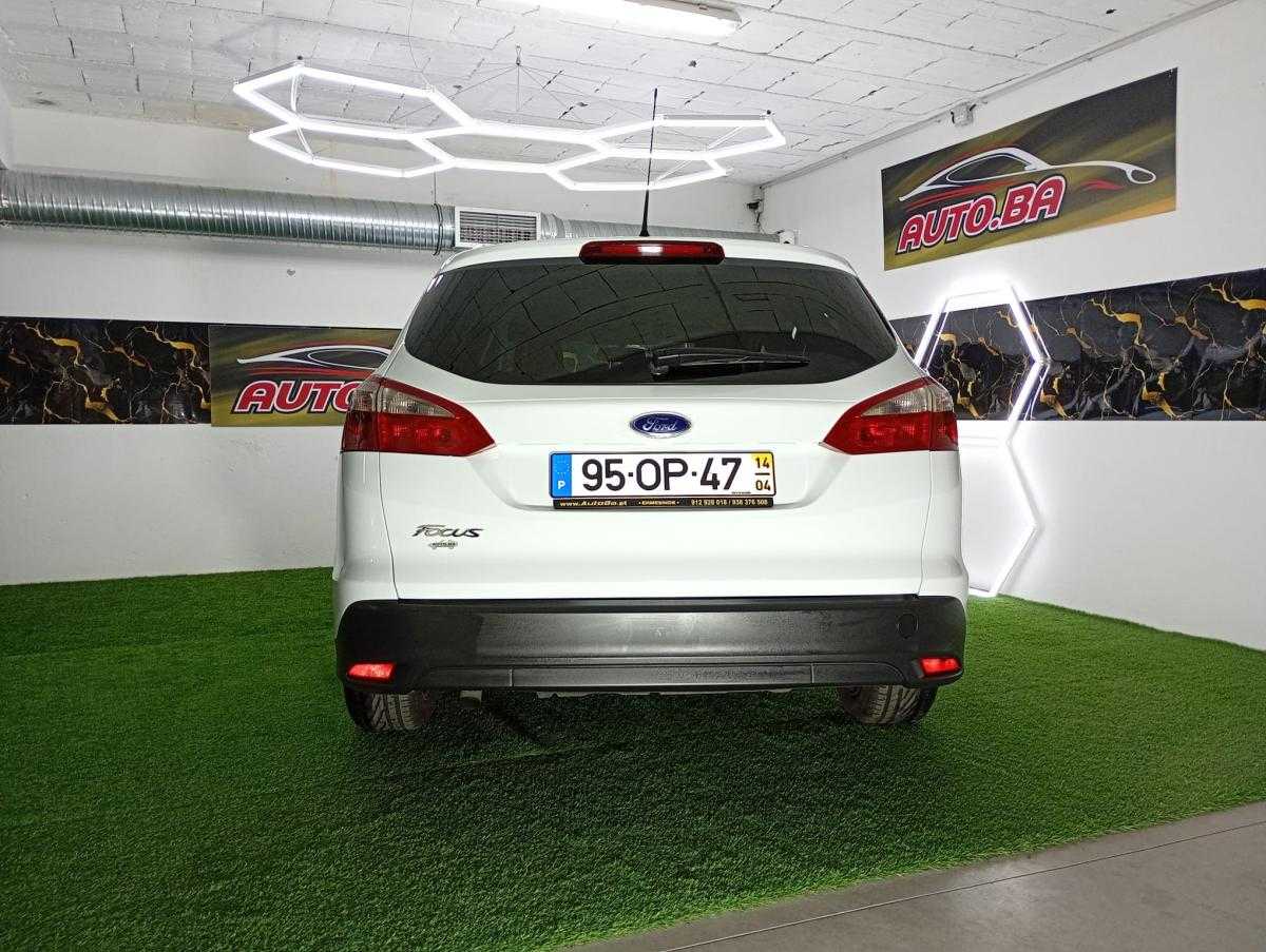 ford-focus-sw-2014-diesel-1560cc