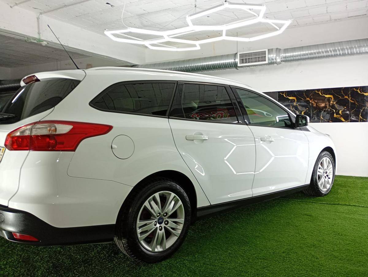 ford-focus-sw-2014-diesel-1560cc