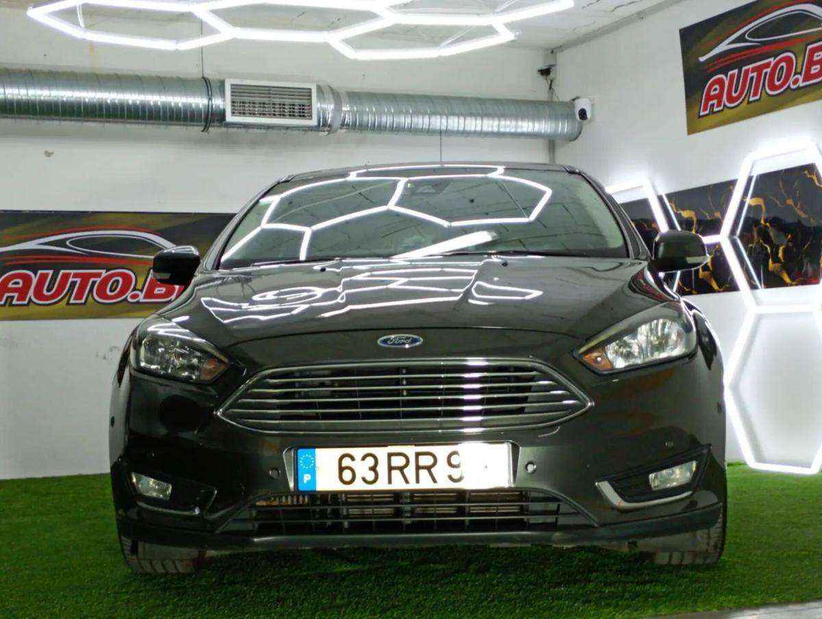 ford-focus-2016-gasolina-998cc