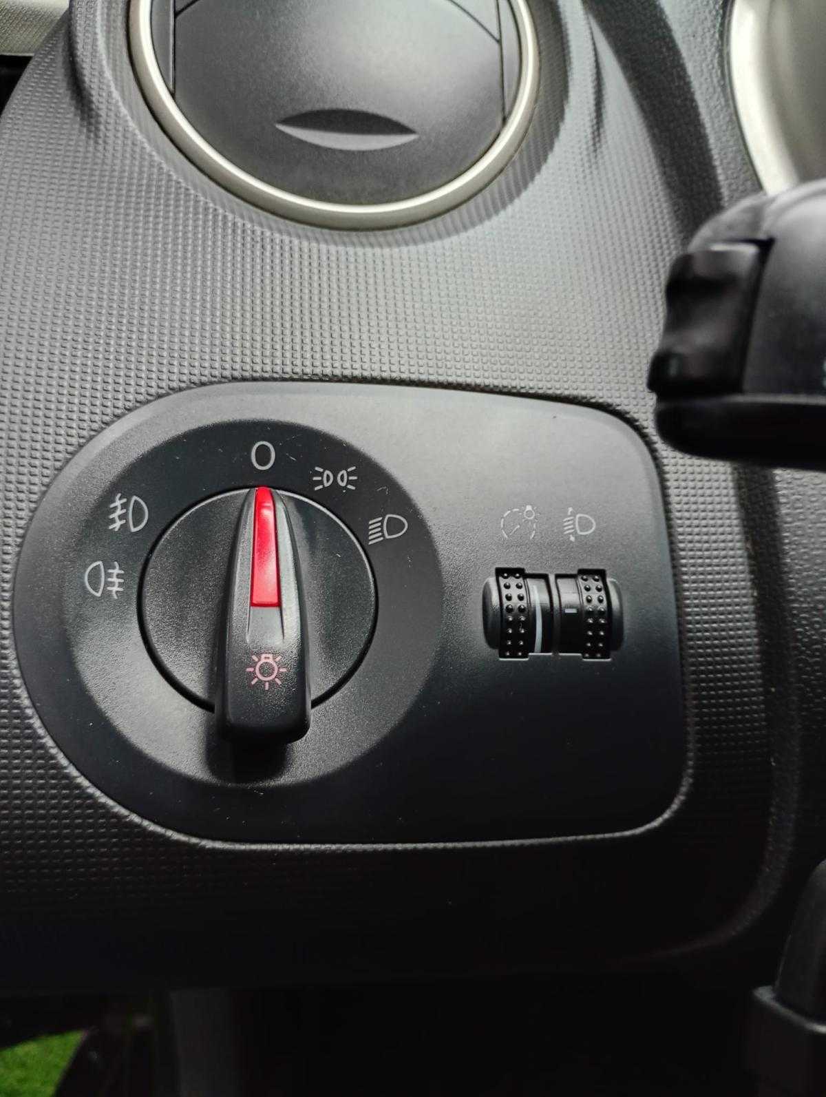seat-ibiza-2009-diesel-1598cc