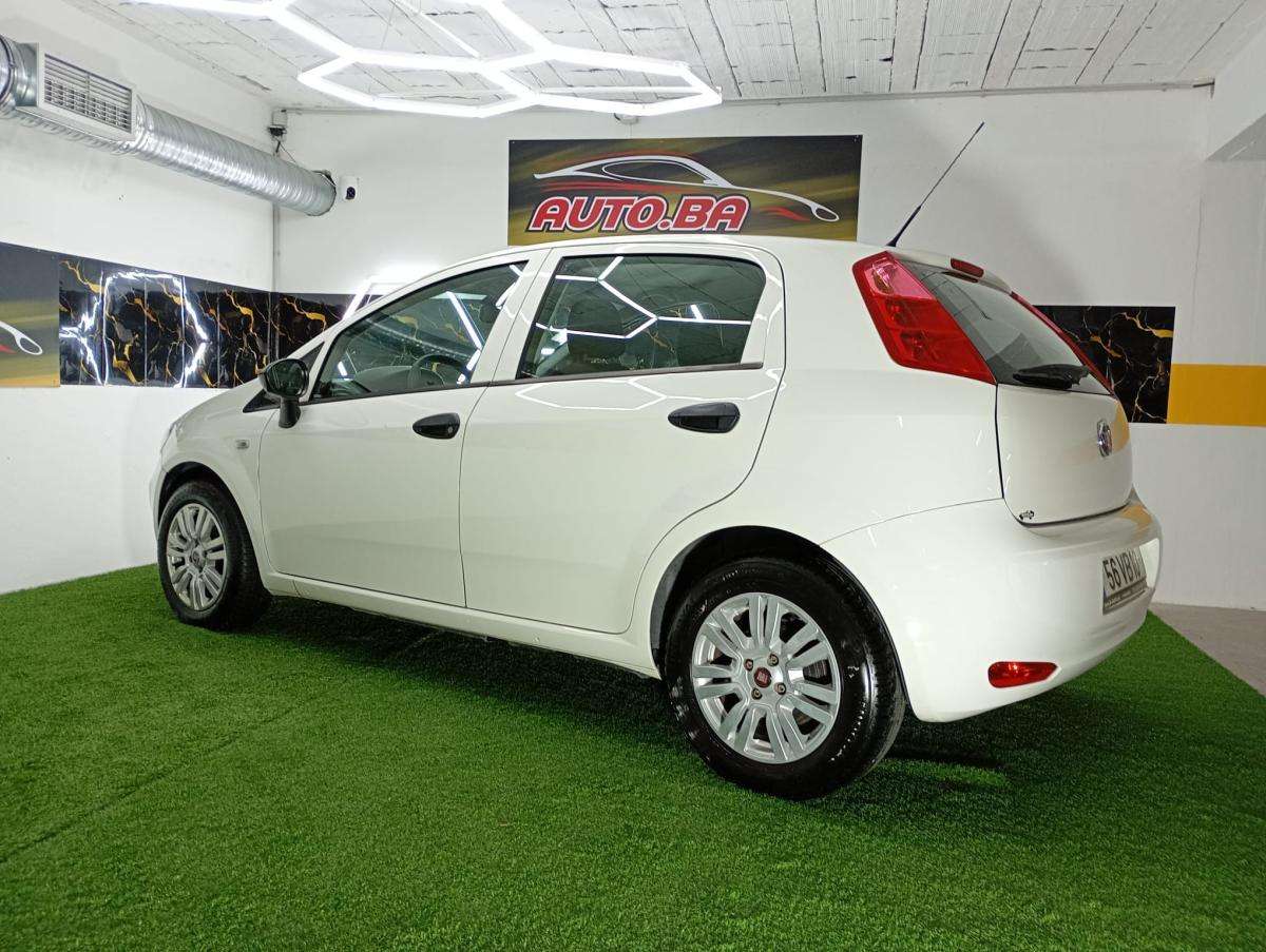fiat-punto-2018-diesel-1248cc