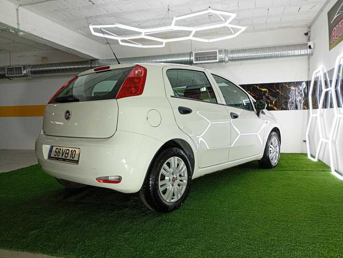 fiat-punto-2018-diesel-1248cc