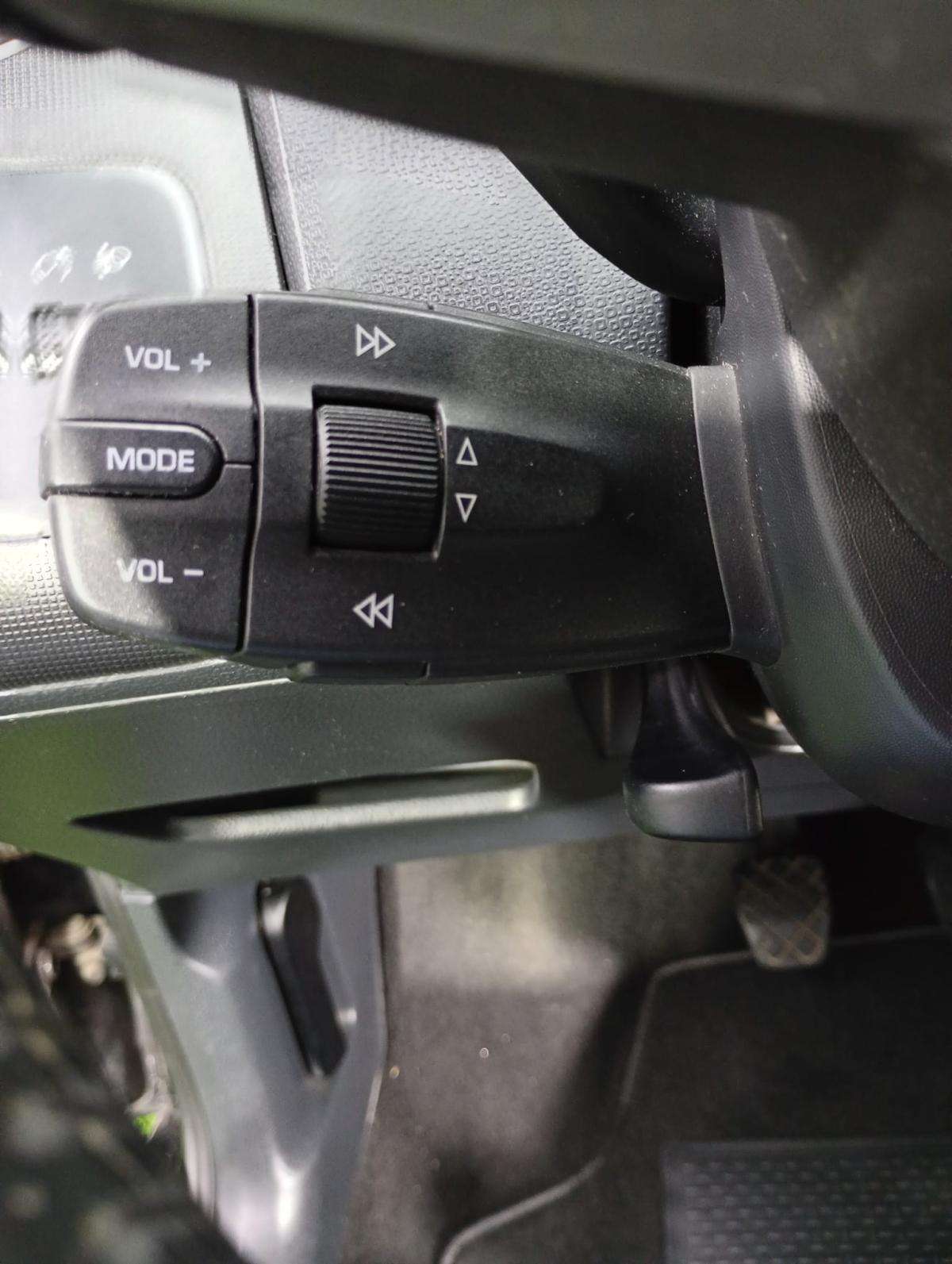 seat-ibiza-2009-diesel-1422cc