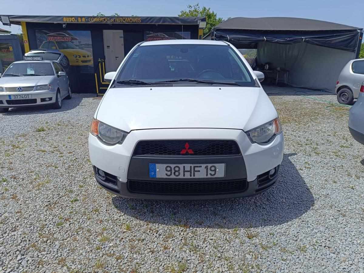 mitsubishi-colt-2009-gasolina-1332cc