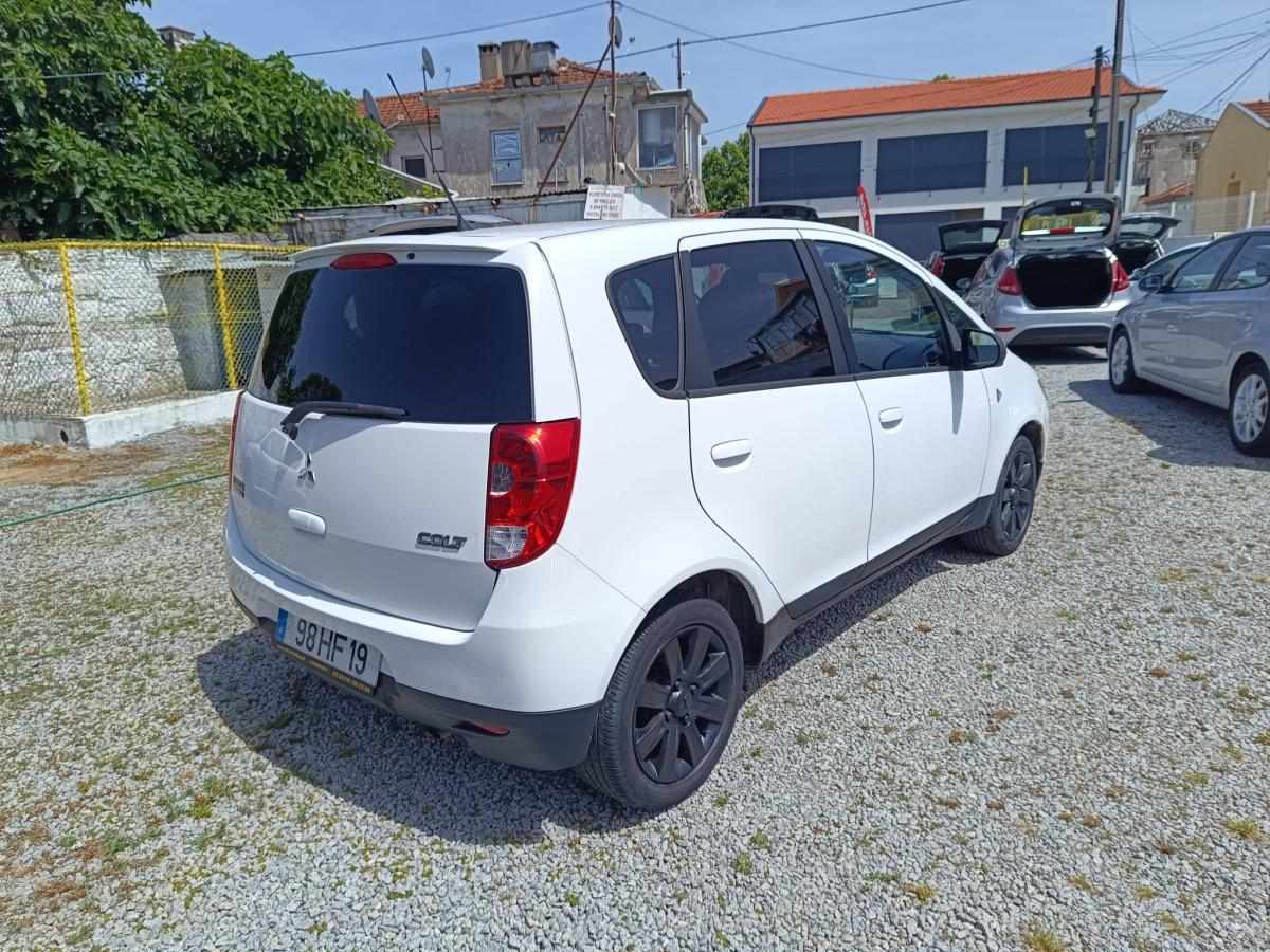 mitsubishi-colt-2009-gasolina-1332cc